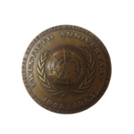 Medalha Bronze “Organização das Nações Unidas Twentieth Anniversary” – Coleção Syseno Sarmento