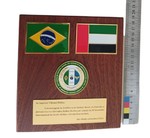 Placa de Homenagem da Adidância de Defesa, Naval, do Exército e Aeronáutica nos Emirados Árabes Unidos