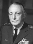 Álvaro Hecksher.